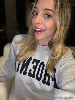 Annahangers OnlyFans Leaked Free Thumbnail Picture - #0VbGt1R6xk