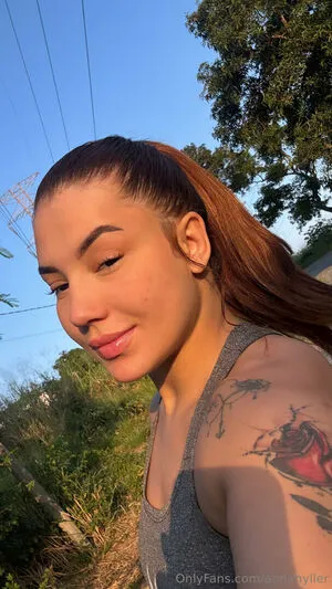 Annahyller OnlyFans Leaked Free Thumbnail Picture - #WAXXmZ0DYO
