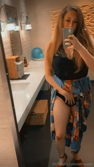 Annalally OnlyFans Leaked Free Thumbnail Picture - #fgkjbUcISo