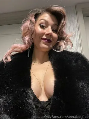 Annalee Free OnlyFans Leaked Free Thumbnail Picture - #lwtlSvbG6F