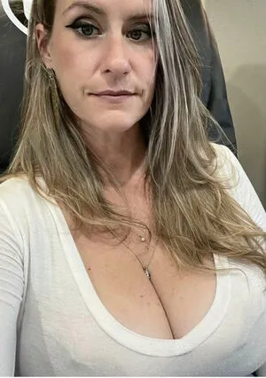 Annaleigh757 OnlyFans Leaked Free Thumbnail Picture - #PTOu4poU8U
