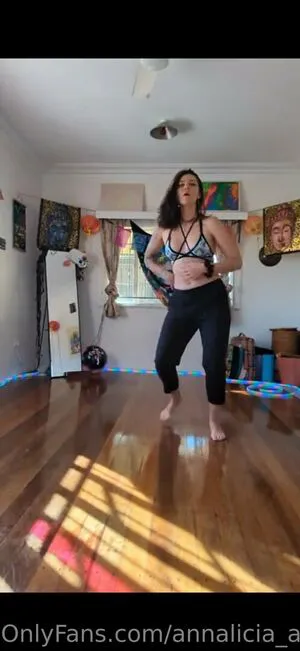 Annalicia Arts OnlyFans Leaked Free Thumbnail Picture - #AyI7DmRckf