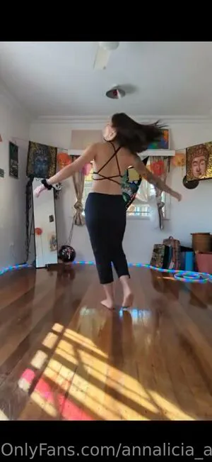 Annalicia Arts OnlyFans Leaked Free Thumbnail Picture - #PIcbNH3WtH