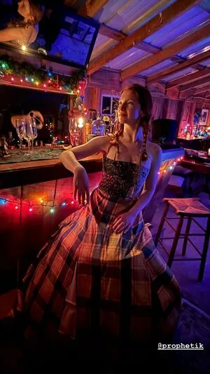 Annalise Basso OnlyFans Leaked Free Thumbnail Picture - #U05Nc5Tgxu