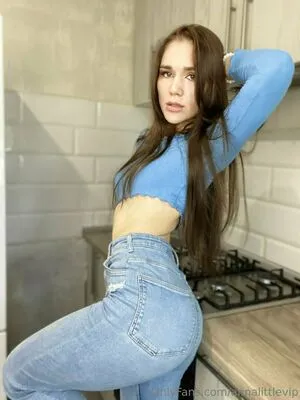 Annalittlevip OnlyFans Leaked Free Thumbnail Picture - #ewcYW9mHkb