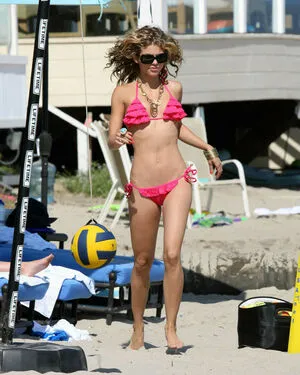 AnnaLynne McCord OnlyFans Leaked Free Thumbnail Picture - #NFLhDq3caa