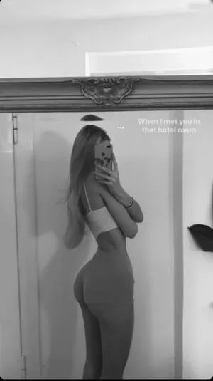 Annamaria Lx OnlyFans Leaked Free Thumbnail Picture - #9Bt52hsUS4