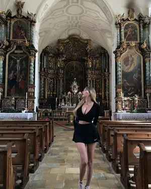 Annamaria Lx OnlyFans Leaked Free Thumbnail Picture - #c3GCz9osFK