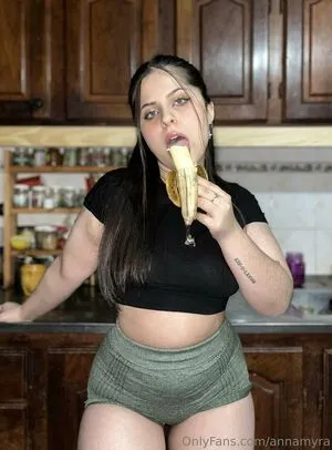 Annamyra OnlyFans Leaked Free Thumbnail Picture - #vl3LzbgWKU