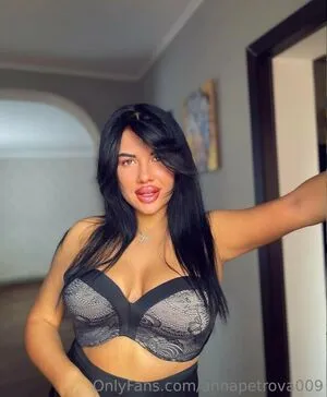 Annapetrova009 OnlyFans Leaked Free Thumbnail Picture - #KCVYXiR23a