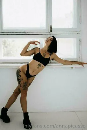Annapicasso OnlyFans Leaked Free Thumbnail Picture - #M4stzYWZpK