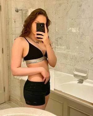 Annardemetriou OnlyFans Leaked Free Thumbnail Picture - #NmAlVub1Q2