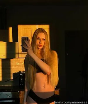 Annarosee OnlyFans Leaked Free Thumbnail Picture - #fxK076ixGS
