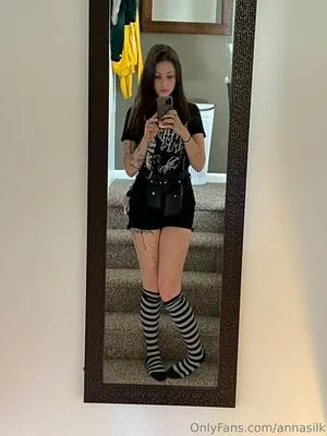 Annasilk OnlyFans Leaked Free Thumbnail Picture - #7T4McMi8gH