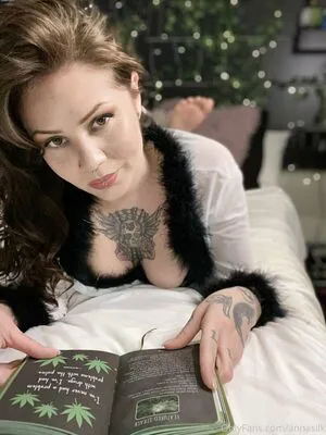 Annasilk OnlyFans Leaked Free Thumbnail Picture - #ZLcxEmZMZ1