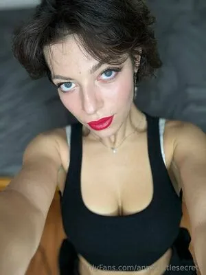 Annaslittlesecretx OnlyFans Leaked Free Thumbnail Picture - #3TEsa5bMn4