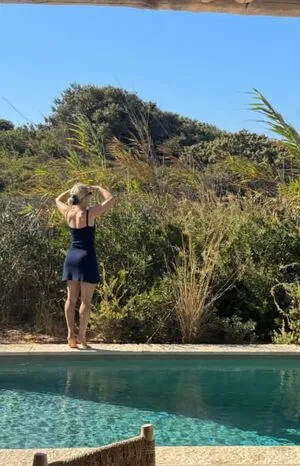 Annasophia Robb OnlyFans Leaked Free Thumbnail Picture - #Q3o3lPhS8g