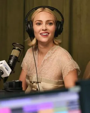 Annasophia Robb OnlyFans Leaked Free Thumbnail Picture - #j8SeSZ6AHe