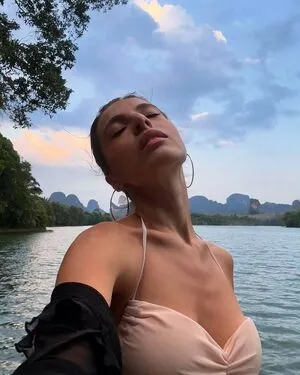 Annastezia OnlyFans Leaked Free Thumbnail Picture - #W8XYLF47gX