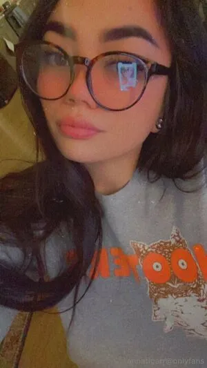 Annatigarr OnlyFans Leaked Free Thumbnail Picture - #5fIRswwuYm