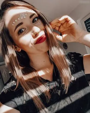 Annawhispers OnlyFans Leaked Free Thumbnail Picture - #VWNffuH5ag