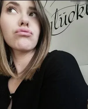 Annawhispers OnlyFans Leaked Free Thumbnail Picture - #bie2Wusm4T