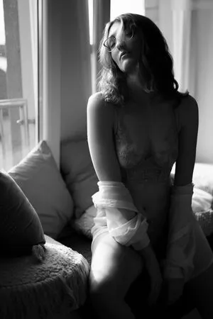 Anne Aus Der Goldstadt OnlyFans Leaked Free Thumbnail Picture - #4Lqto0IX3Q