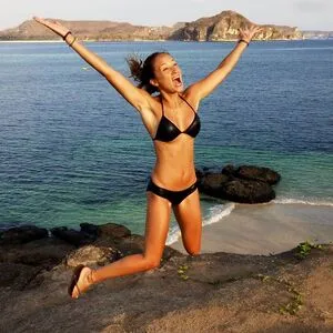 Anne Bodykiss OnlyFans Leaked Free Thumbnail Picture - #p2BcwRJ9PR