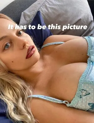 Anne Carvalho OnlyFans Leaked Free Thumbnail Picture - #svFFBfsjt9