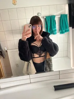 Anne Eden OnlyFans Leaked Free Thumbnail Picture - #XYDiIfSu72
