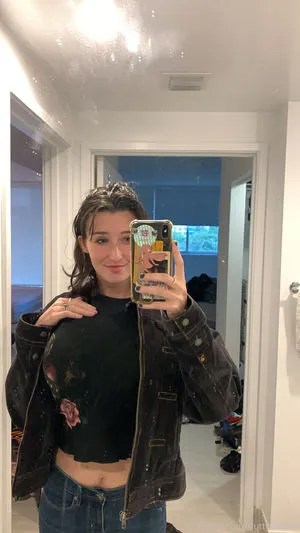 Anne Frank OnlyFans Leaked Free Thumbnail Picture - #sD5ZOEE01o