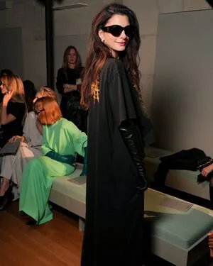 Anne Hathaway OnlyFans Leaked Free Thumbnail Picture - #0Y0uuoeeCR