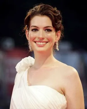 Anne Hathaway OnlyFans Leaked Free Thumbnail Picture - #1cePHv1nD0