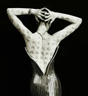 Anne Hathaway OnlyFans Leaked Free Thumbnail Picture - #5naR9aQfLo