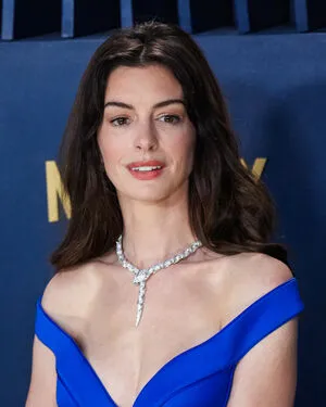 Anne Hathaway OnlyFans Leaked Free Thumbnail Picture - #6qAN7ZmEcM