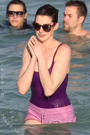Anne Hathaway OnlyFans Leaked Free Thumbnail Picture - #88Xdr2eSL9