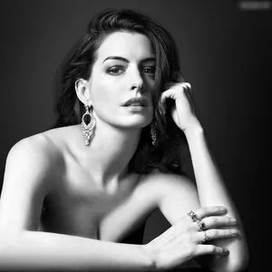 Anne Hathaway OnlyFans Leaked Free Thumbnail Picture - #AWG8TkEd6I