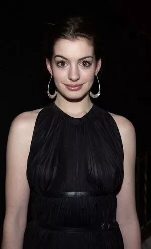 Anne Hathaway OnlyFans Leaked Free Thumbnail Picture - #BSaIhbQCSq