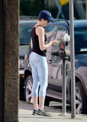 Anne Hathaway OnlyFans Leaked Free Thumbnail Picture - #FdtidG7e3h