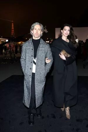 Anne Hathaway OnlyFans Leaked Free Thumbnail Picture - #GFjrTdsmRS