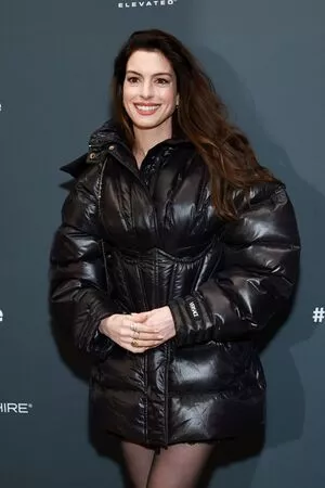 Anne Hathaway OnlyFans Leaked Free Thumbnail Picture - #IbqRvndRla