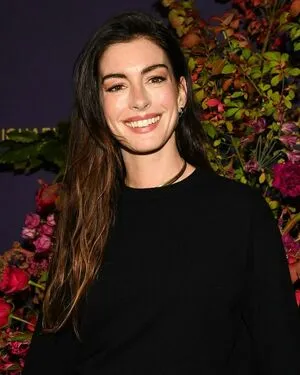 Anne Hathaway OnlyFans Leaked Free Thumbnail Picture - #Ng8cbXIjfI