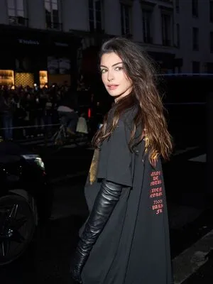 Anne Hathaway OnlyFans Leaked Free Thumbnail Picture - #OGszFz0nwj