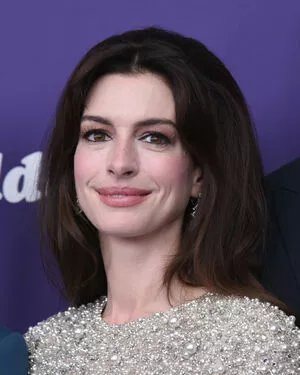Anne Hathaway OnlyFans Leaked Free Thumbnail Picture - #QTkZAHiKi3
