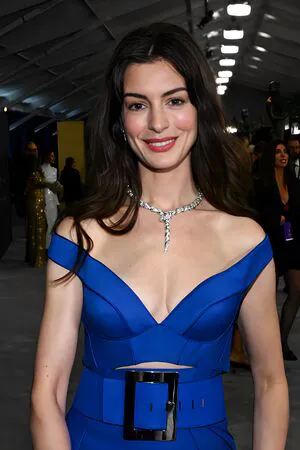 Anne Hathaway OnlyFans Leaked Free Thumbnail Picture - #R4QXqDVLZ4