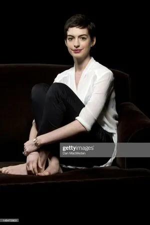 Anne Hathaway OnlyFans Leaked Free Thumbnail Picture - #REOOTOiuWO