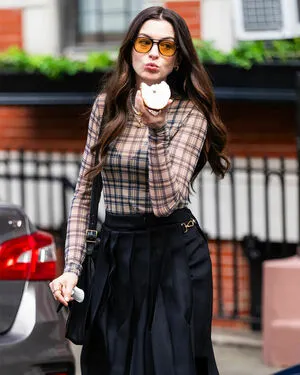 Anne Hathaway OnlyFans Leaked Free Thumbnail Picture - #T5mIpPmeyO