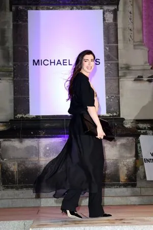 Anne Hathaway OnlyFans Leaked Free Thumbnail Picture - #Tx6pO7zkOm