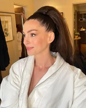 Anne Hathaway OnlyFans Leaked Free Thumbnail Picture - #UwuzxDa7uD