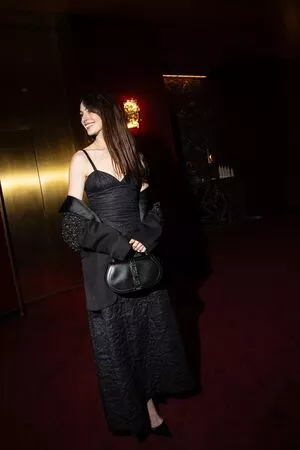 Anne Hathaway OnlyFans Leaked Free Thumbnail Picture - #VG09qEvSAC